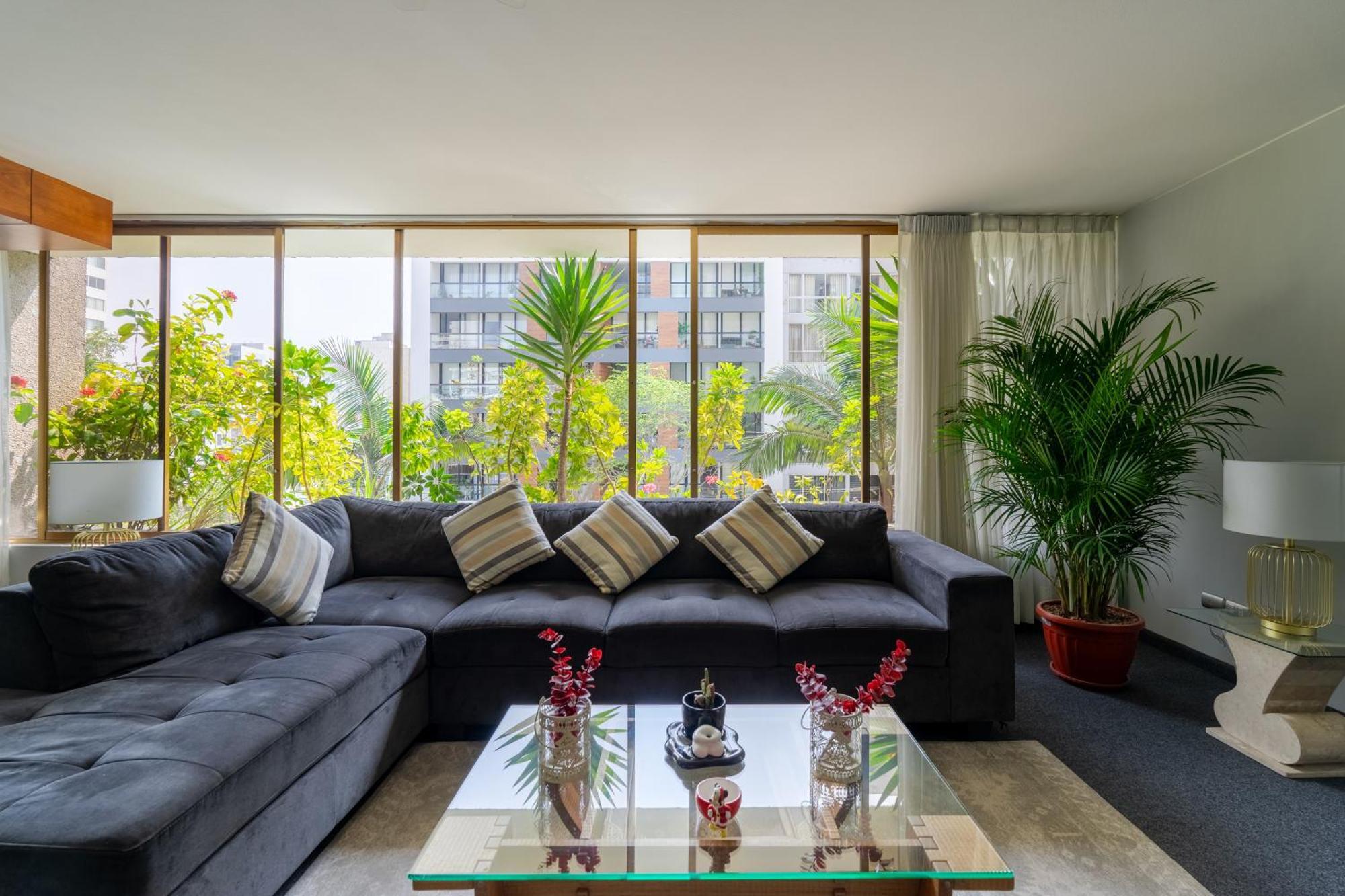 Departamento En San Isidro, Limaアパートメント エクステリア 写真