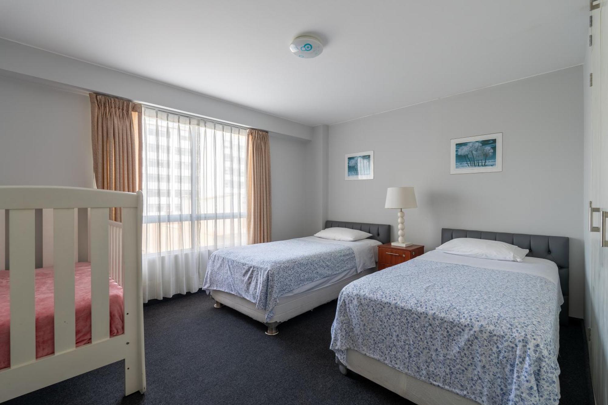 Departamento En San Isidro, Limaアパートメント エクステリア 写真