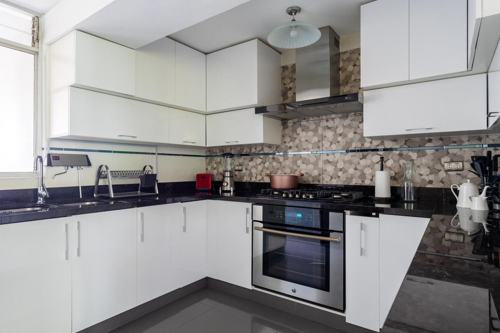 Departamento En San Isidro, Limaアパートメント エクステリア 写真