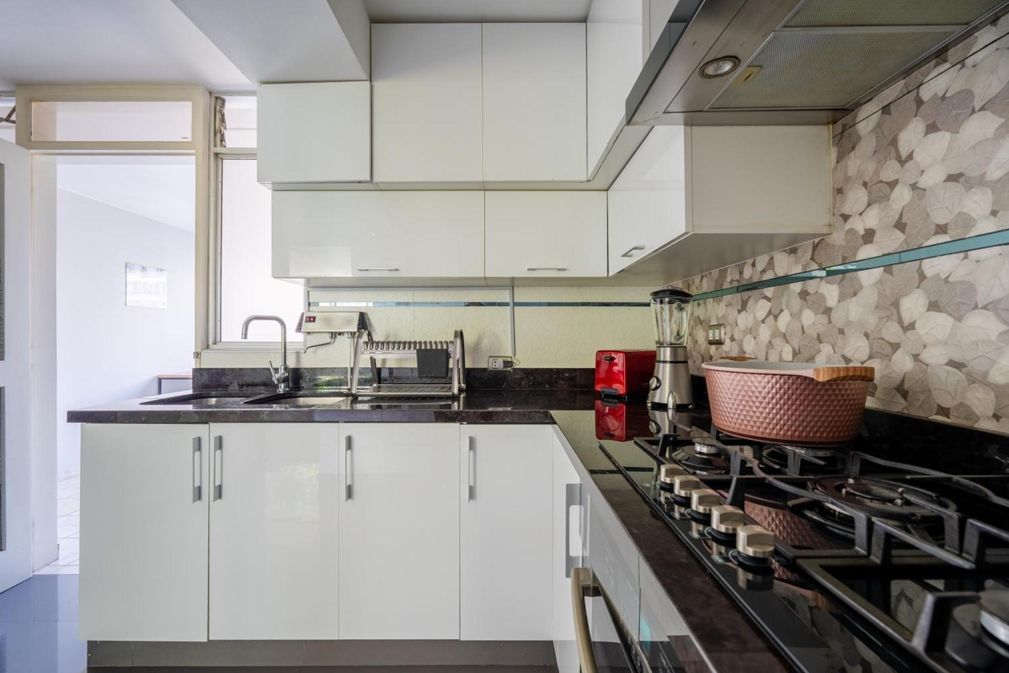 Departamento En San Isidro, Limaアパートメント エクステリア 写真