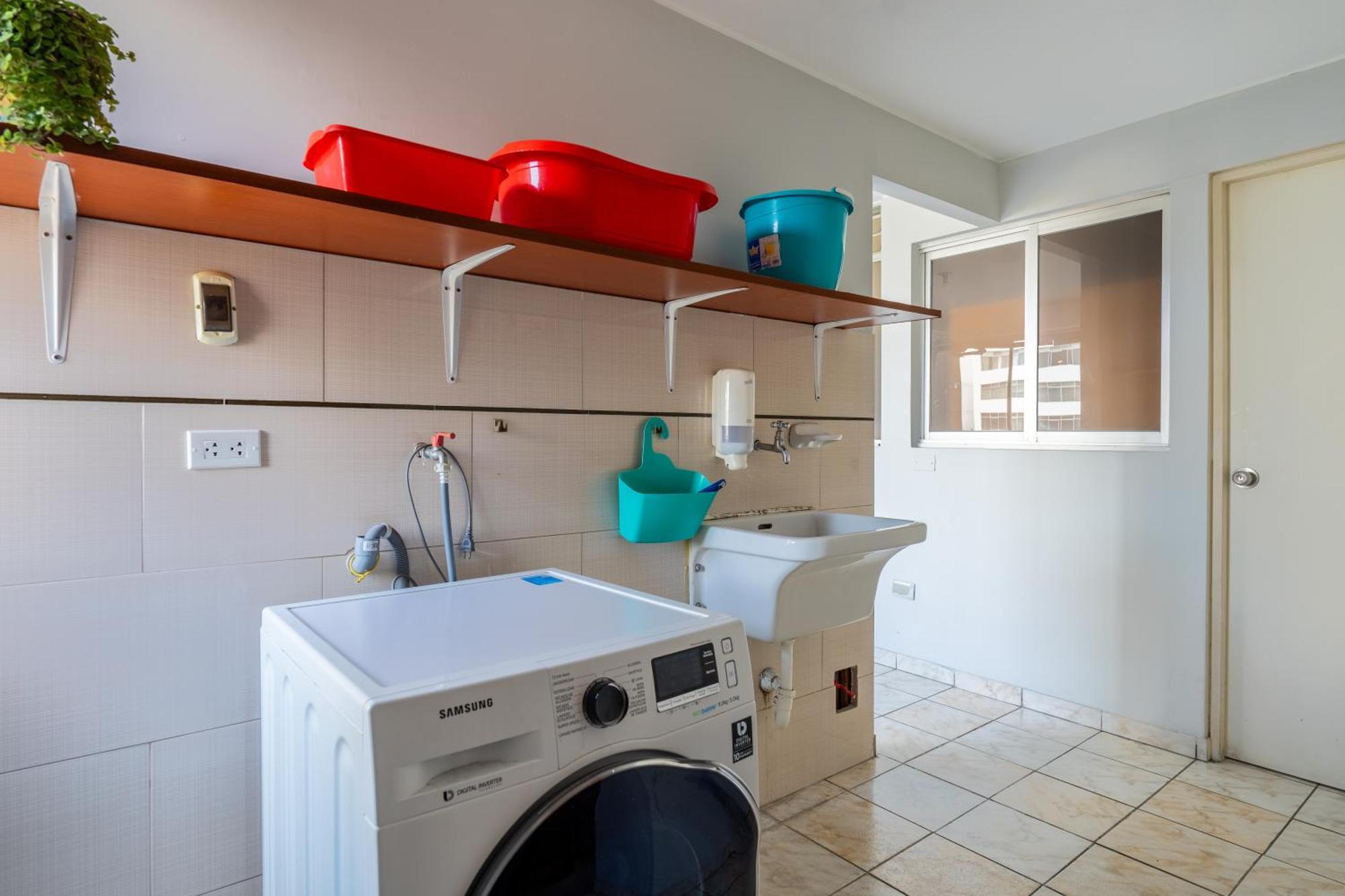 Departamento En San Isidro, Limaアパートメント エクステリア 写真