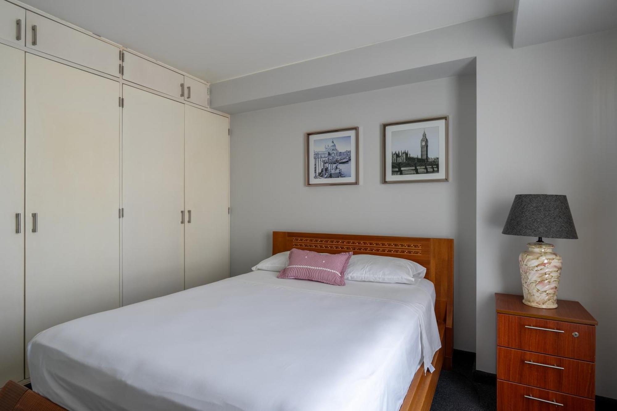 Departamento En San Isidro, Limaアパートメント エクステリア 写真